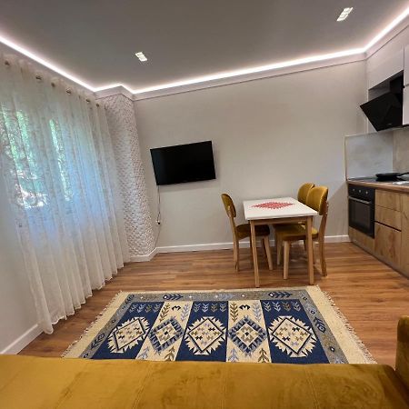 Chestnut Yard Villa Tirana Zewnętrze zdjęcie