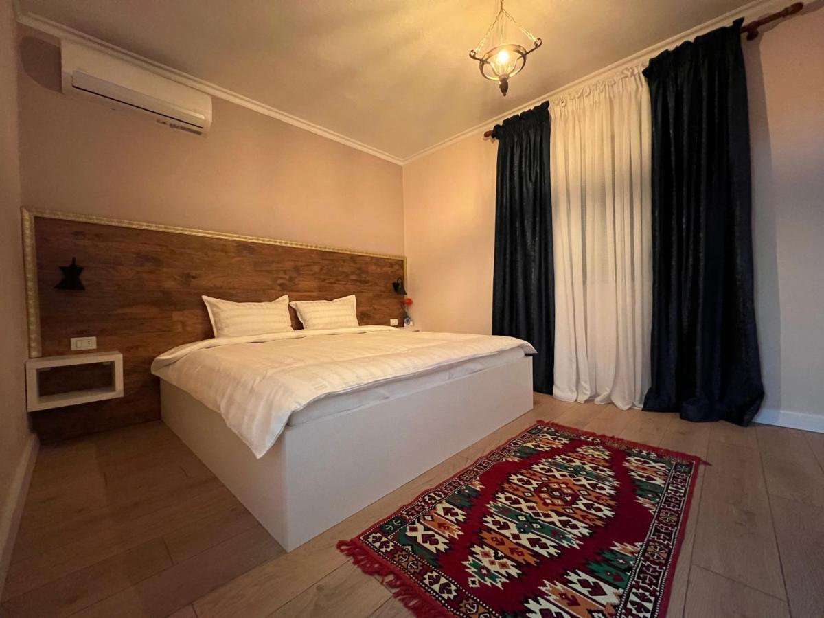 Chestnut Yard Villa Tirana Zewnętrze zdjęcie