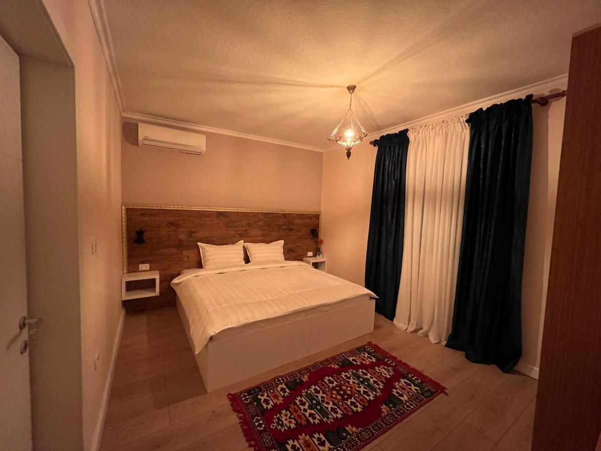 Chestnut Yard Villa Tirana Zewnętrze zdjęcie