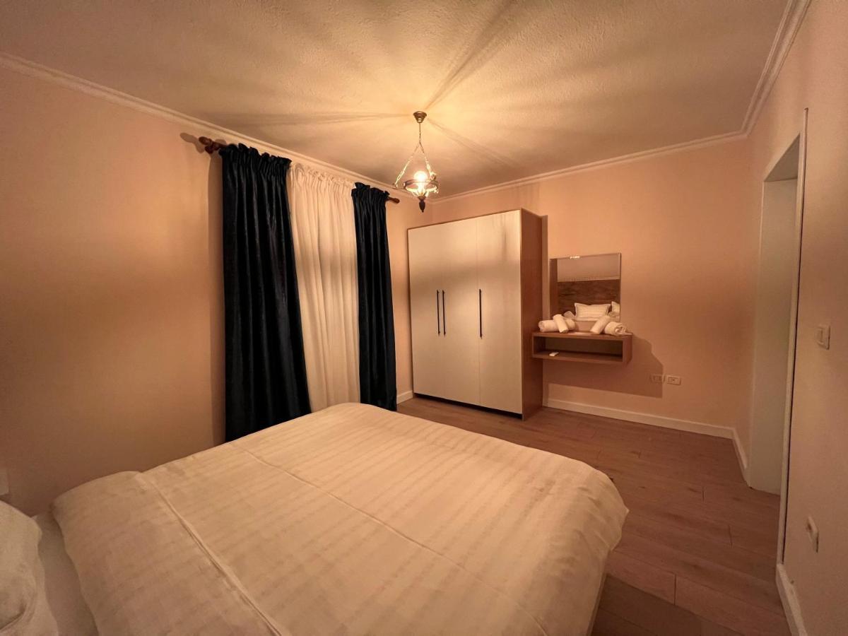 Chestnut Yard Villa Tirana Zewnętrze zdjęcie