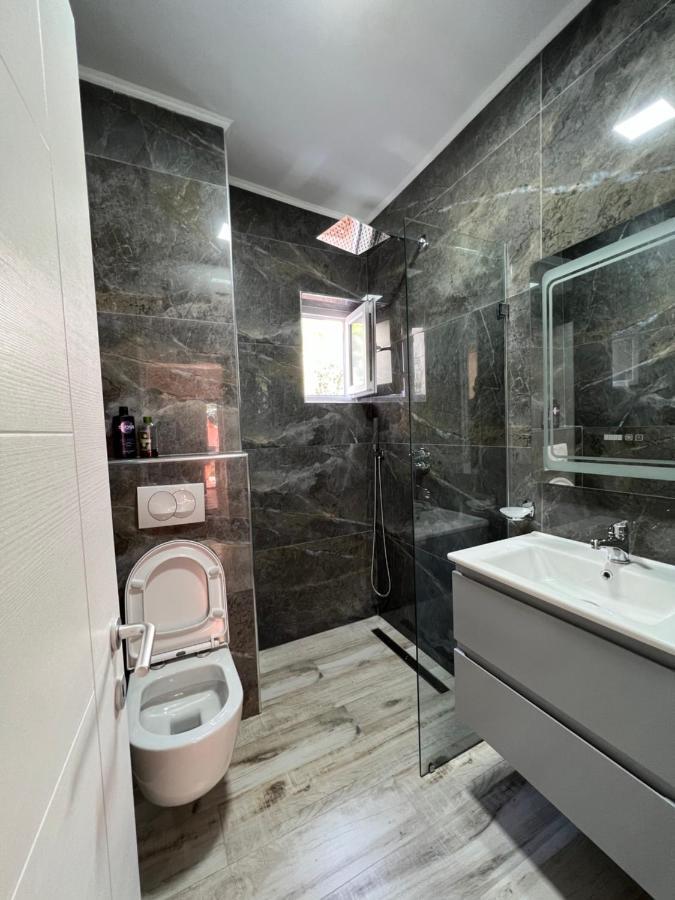 Chestnut Yard Villa Tirana Zewnętrze zdjęcie