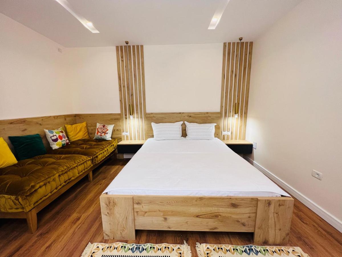Chestnut Yard Villa Tirana Zewnętrze zdjęcie